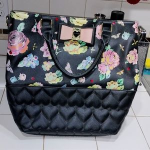 SUPER adorable Betsey Johnson...